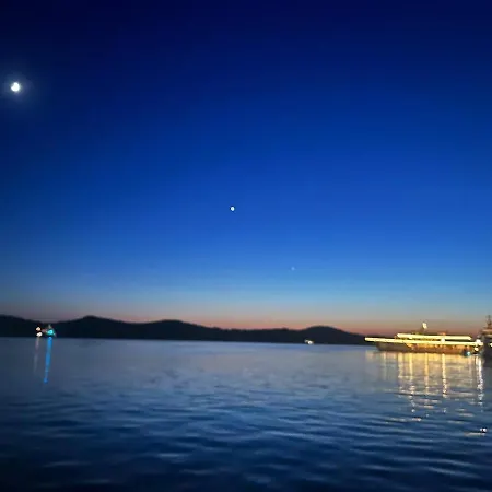 Jasna In Near The Sea * Šibenik